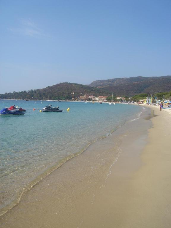 Auberge Du Cap Negre Le Lavandou Dış mekan fotoğraf