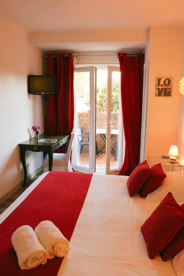 Auberge Du Cap Negre Le Lavandou Dış mekan fotoğraf
