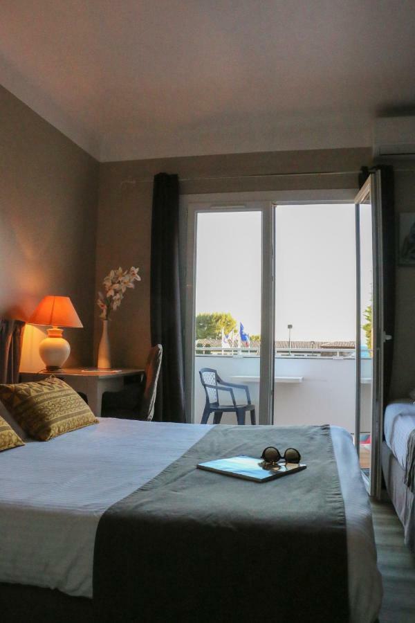 Auberge Du Cap Negre Le Lavandou Dış mekan fotoğraf